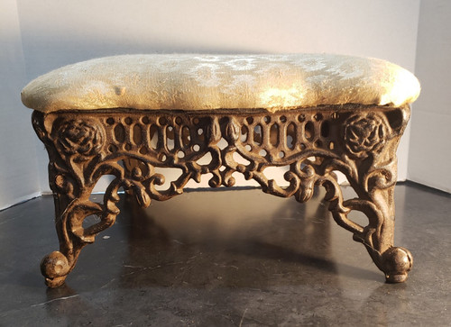 Vintage cast iron padded - vintage,